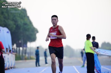 BINH DUONG NEW CITY HALF MARATHON 2024 - Ảnh #1771057