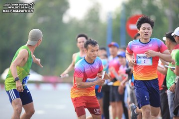 BINH DUONG NEW CITY HALF MARATHON 2024 - Ảnh #1736361