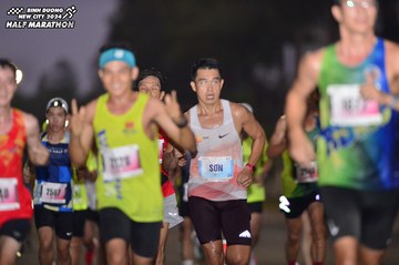 BINH DUONG NEW CITY HALF MARATHON 2024 - Ảnh #1755838