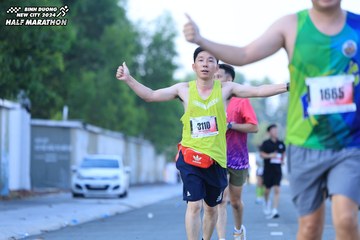 BINH DUONG NEW CITY HALF MARATHON 2024 - Ảnh #1766619