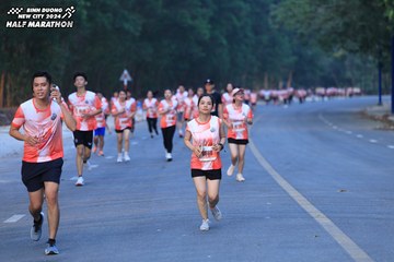 BINH DUONG NEW CITY HALF MARATHON 2024 - Ảnh #1750947