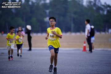 BINH DUONG NEW CITY HALF MARATHON 2024 - Ảnh #1725192