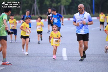 BINH DUONG NEW CITY HALF MARATHON 2024 - Ảnh #1726884