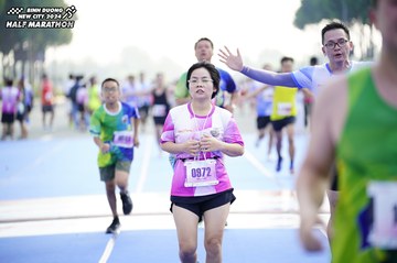 BINH DUONG NEW CITY HALF MARATHON 2024 - Ảnh #1760793