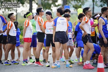 BINH DUONG NEW CITY HALF MARATHON 2024 - Ảnh #1729768