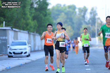 BINH DUONG NEW CITY HALF MARATHON 2024 - Ảnh #1776283