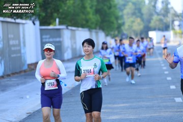 BINH DUONG NEW CITY HALF MARATHON 2024 - Ảnh #1770750