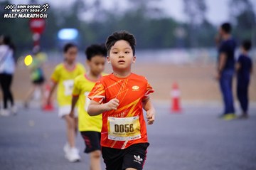 BINH DUONG NEW CITY HALF MARATHON 2024 - Ảnh #1725524