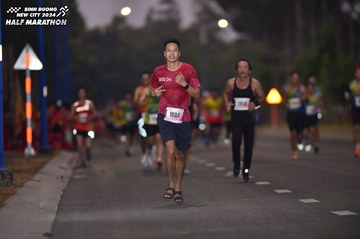 BINH DUONG NEW CITY HALF MARATHON 2024 - Ảnh #1756467