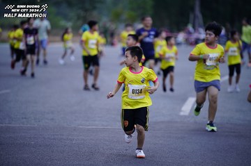 BINH DUONG NEW CITY HALF MARATHON 2024 - Ảnh #1724603
