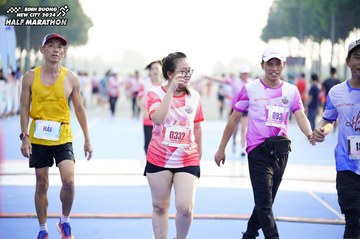 BINH DUONG NEW CITY HALF MARATHON 2024 - Ảnh #1767606