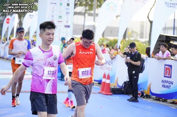 BINH DUONG NEW CITY HALF MARATHON 2024 - Ảnh #1757621