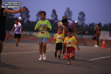 BINH DUONG NEW CITY HALF MARATHON 2024 - Ảnh #1728456
