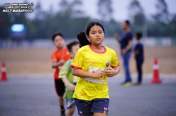 BINH DUONG NEW CITY HALF MARATHON 2024 - Ảnh #1725517