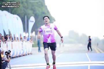 BINH DUONG NEW CITY HALF MARATHON 2024 - Ảnh #1771690