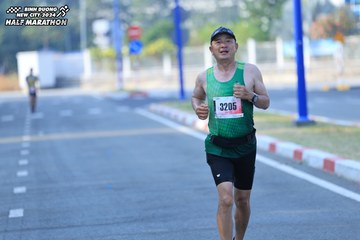 BINH DUONG NEW CITY HALF MARATHON 2024 - Ảnh #1769143