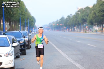 BINH DUONG NEW CITY HALF MARATHON 2024 - Ảnh #1739568