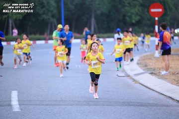 BINH DUONG NEW CITY HALF MARATHON 2024 - Ảnh #1726627