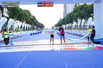 BINH DUONG NEW CITY HALF MARATHON 2024 - Ảnh #1770716