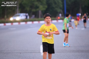 BINH DUONG NEW CITY HALF MARATHON 2024 - Ảnh #1727102
