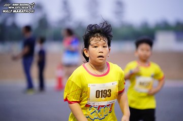 BINH DUONG NEW CITY HALF MARATHON 2024 - Ảnh #1725561