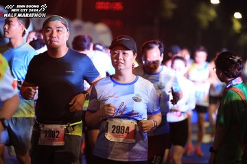 BINH DUONG NEW CITY HALF MARATHON 2024 - Ảnh #1737430