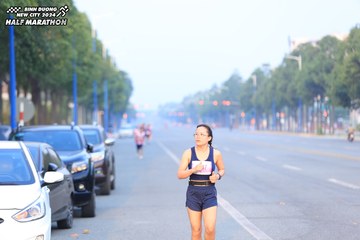 BINH DUONG NEW CITY HALF MARATHON 2024 - Ảnh #1739642