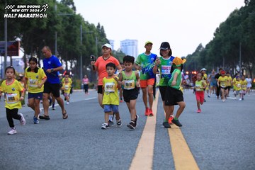 BINH DUONG NEW CITY HALF MARATHON 2024 - Ảnh #1727784