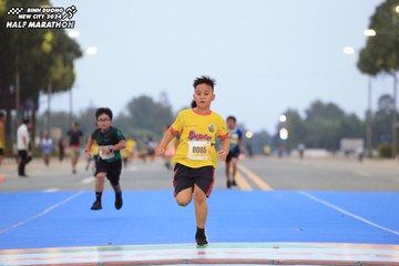 BINH DUONG NEW CITY HALF MARATHON 2024 - Ảnh #1727556