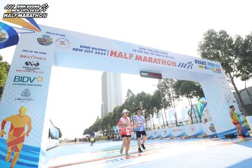 BINH DUONG NEW CITY HALF MARATHON 2024 - Ảnh #1818878