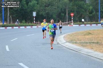BINH DUONG NEW CITY HALF MARATHON 2024 - Ảnh #1734932