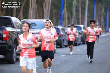 BINH DUONG NEW CITY HALF MARATHON 2024 - Ảnh #1756208