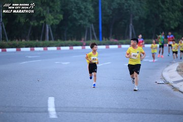 BINH DUONG NEW CITY HALF MARATHON 2024 - Ảnh #1726263