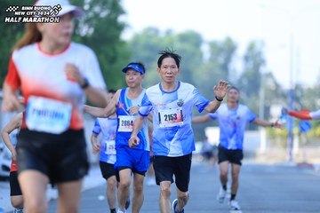 BINH DUONG NEW CITY HALF MARATHON 2024 - Ảnh #1766424