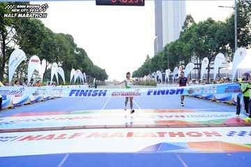 BINH DUONG NEW CITY HALF MARATHON 2024 - Ảnh #1770760