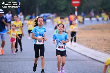 BINH DUONG NEW CITY HALF MARATHON 2024 - Ảnh #1726822