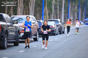 BINH DUONG NEW CITY HALF MARATHON 2024 - Ảnh #1755381