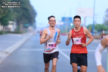 BINH DUONG NEW CITY HALF MARATHON 2024 - Ảnh #1765443