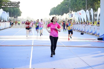 BINH DUONG NEW CITY HALF MARATHON 2024 - Ảnh #1762306