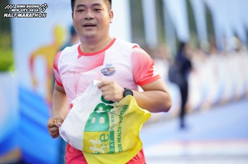 BINH DUONG NEW CITY HALF MARATHON 2024 - Ảnh #1759897