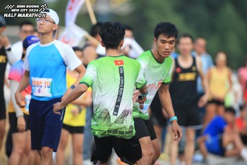 BINH DUONG NEW CITY HALF MARATHON 2024 - Ảnh #1736716