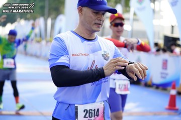 BINH DUONG NEW CITY HALF MARATHON 2024 - Ảnh #1759683