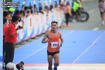 BINH DUONG NEW CITY HALF MARATHON 2024 - Ảnh #1739097