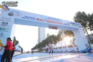 BINH DUONG NEW CITY HALF MARATHON 2024 - Ảnh #1819491