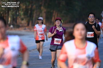 BINH DUONG NEW CITY HALF MARATHON 2024 - Ảnh #1772653