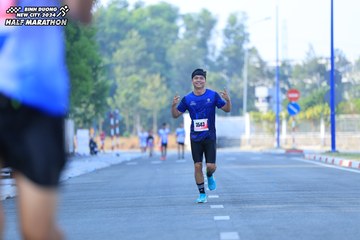 BINH DUONG NEW CITY HALF MARATHON 2024 - Ảnh #1766969