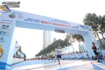 BINH DUONG NEW CITY HALF MARATHON 2024 - Ảnh #1820970