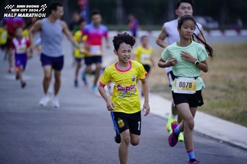 BINH DUONG NEW CITY HALF MARATHON 2024 - Ảnh #1724590