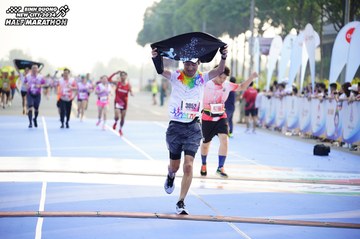 BINH DUONG NEW CITY HALF MARATHON 2024 - Ảnh #1762403