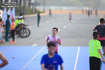 BINH DUONG NEW CITY HALF MARATHON 2024 - Ảnh #1739307